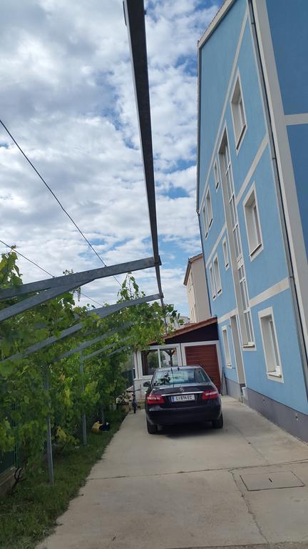 Apartments Villa Karlo Kaštela المظهر الخارجي الصورة