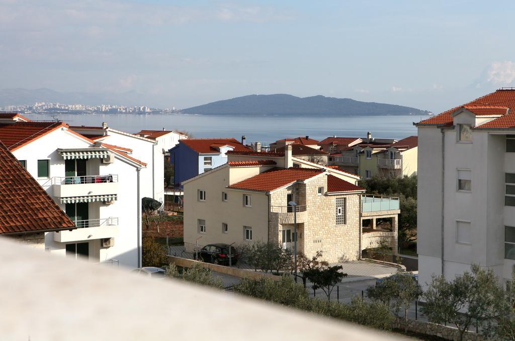 Apartments Villa Karlo Kaštela المظهر الخارجي الصورة