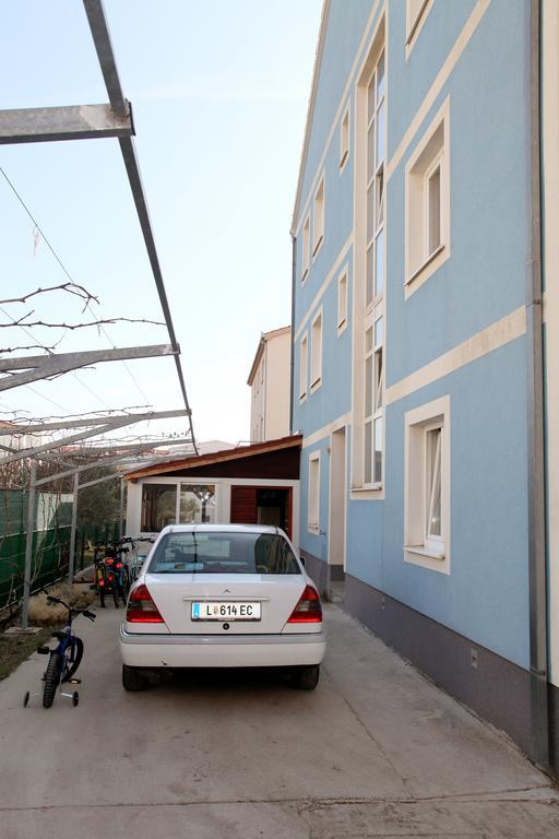 Apartments Villa Karlo Kaštela المظهر الخارجي الصورة