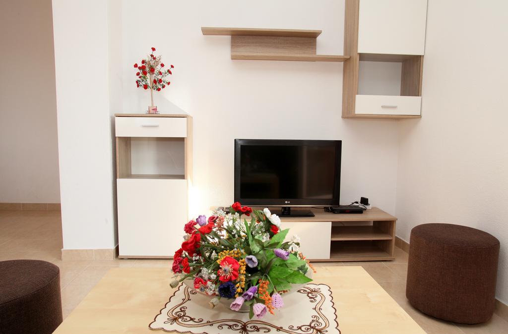 Apartments Villa Karlo Kaštela المظهر الخارجي الصورة